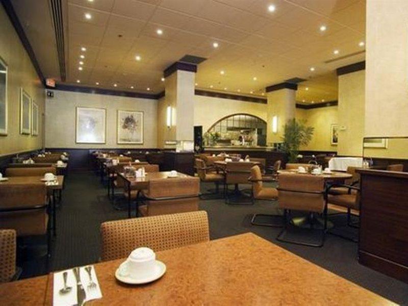 Best Western Primrose Hotel Downtown Toronto Étterem fotó